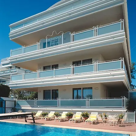 Residence Riccione Beach Apartments Apartmán Riccione