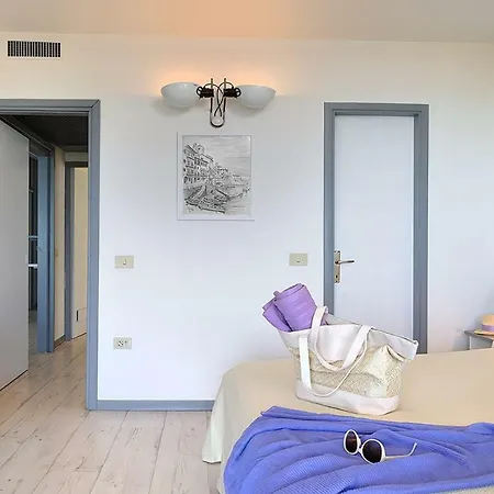 Residence Riccione Beach Apartments شقة *